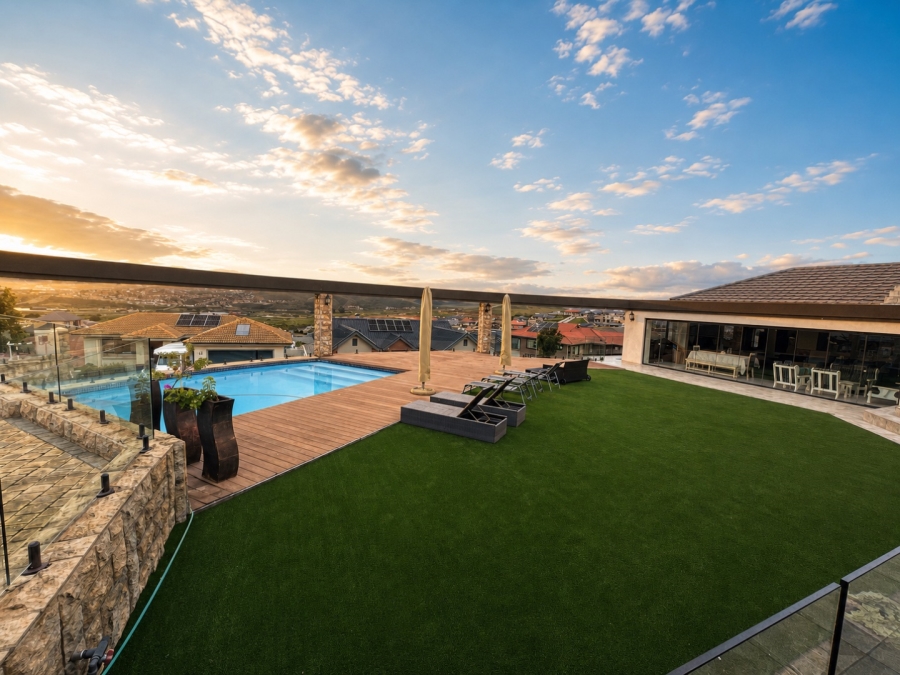 6 Bedroom Property for Sale in Monte Christo Western Cape